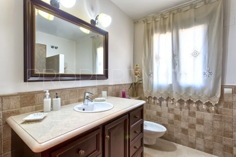 Villa en venta de 5 dormitorios en Marbella Club Golf Resort