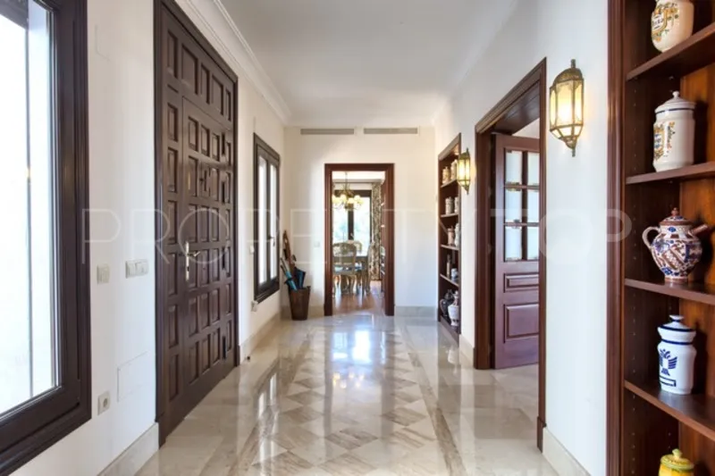 Villa en venta de 5 dormitorios en Marbella Club Golf Resort