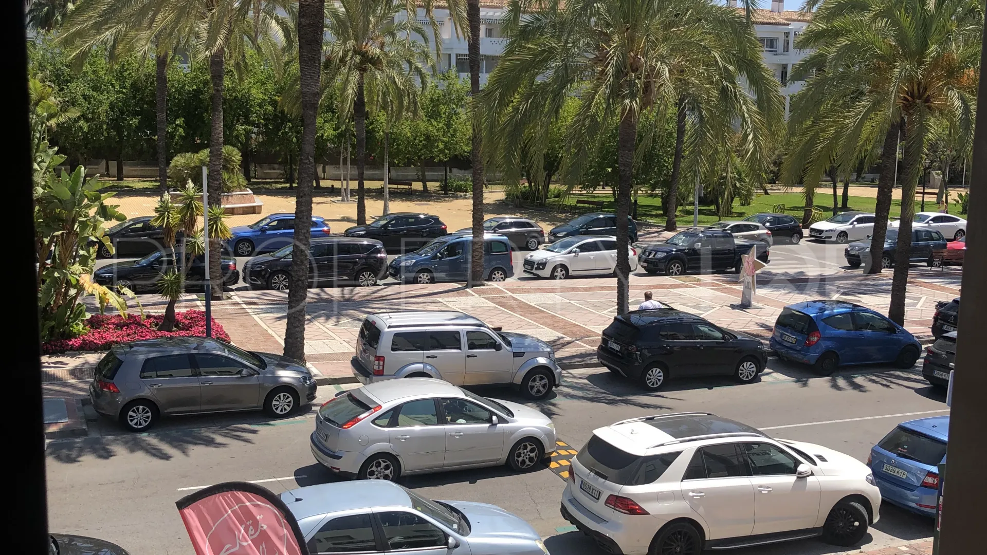 Local comercial en venta en Marbella - Puerto Banus