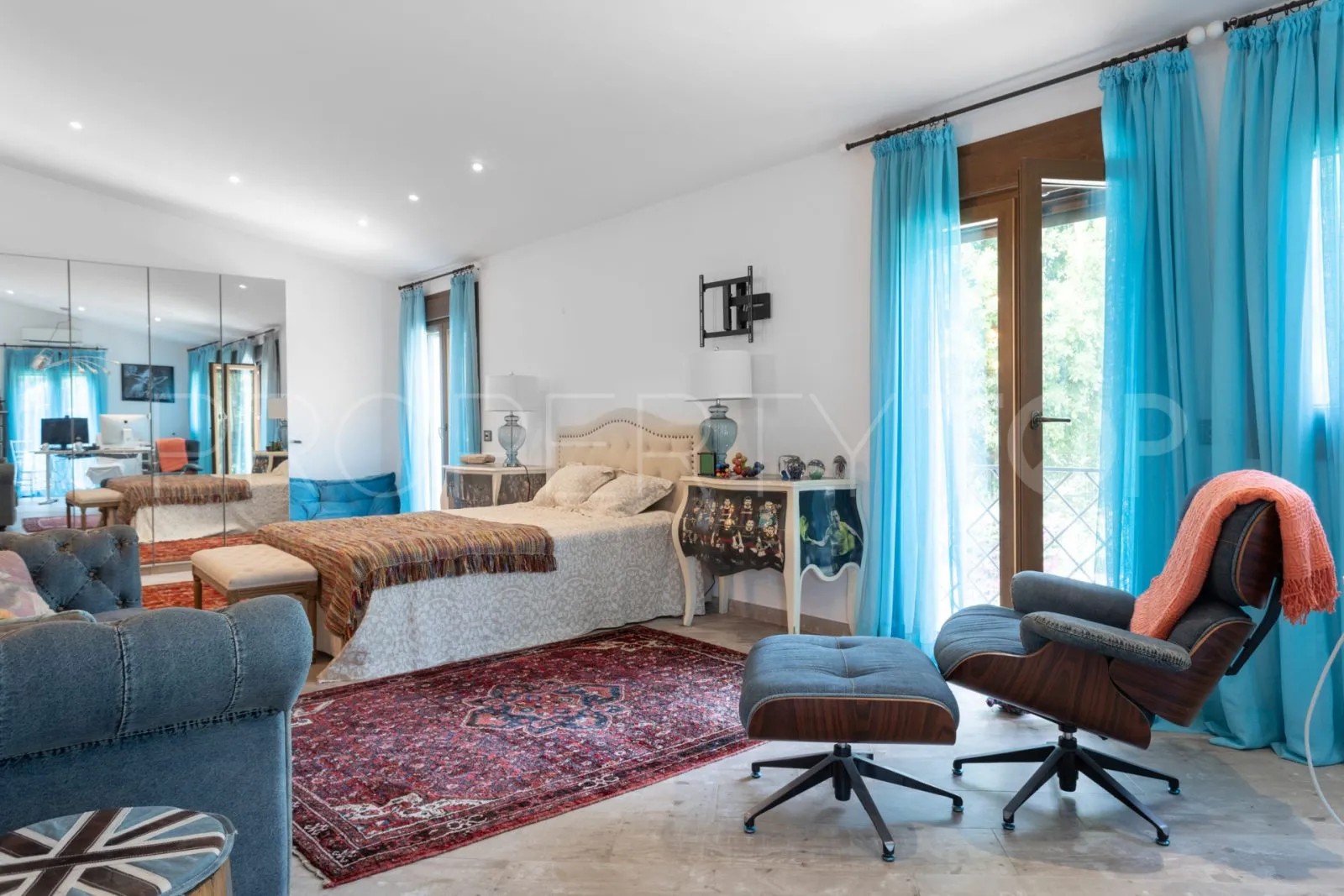 Villa with 4 bedrooms for sale in Guadalmina Baja