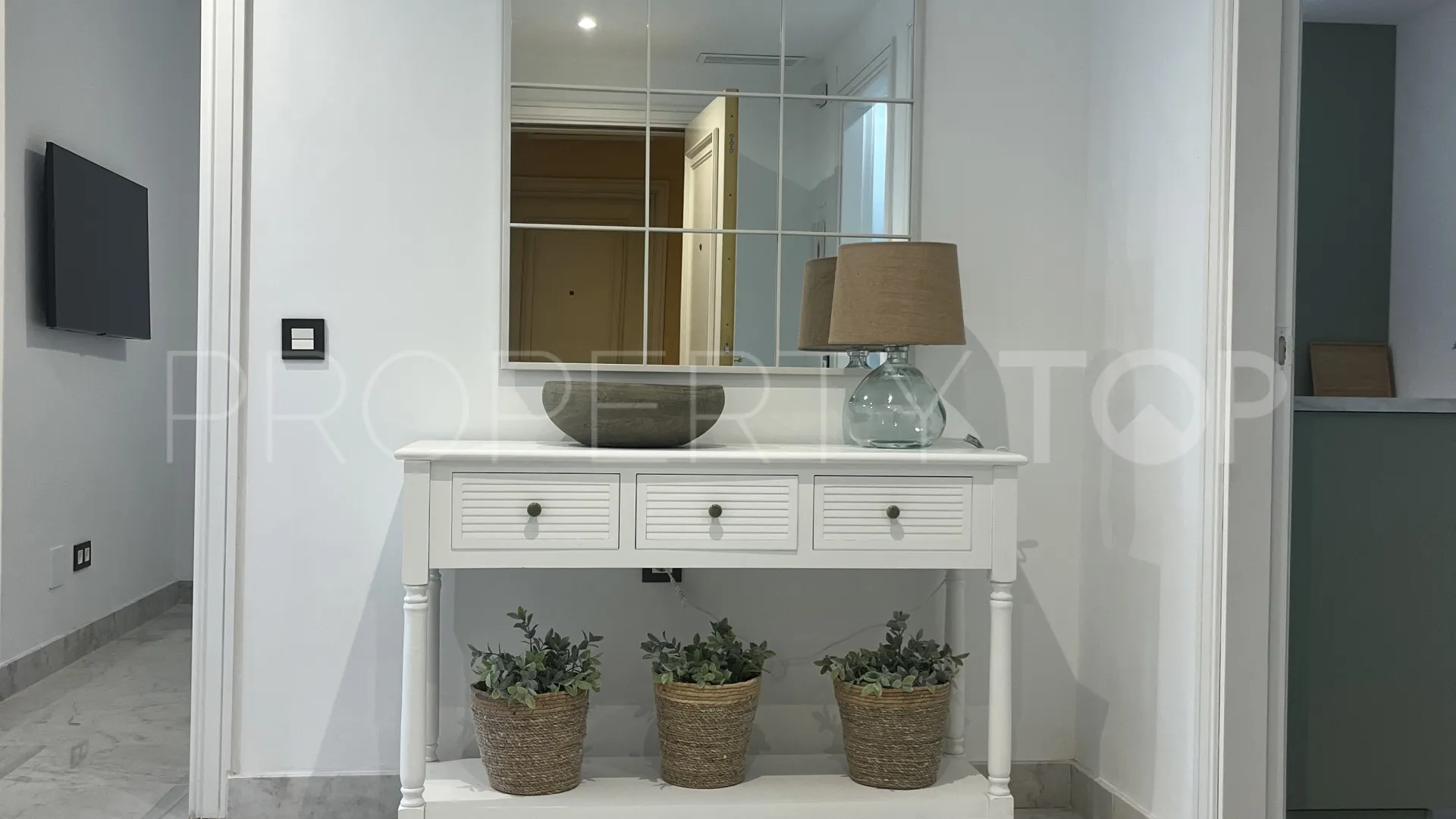 Apartment in Marina Banus for sale
