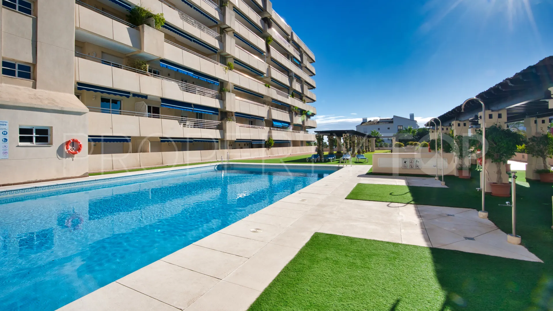 Apartment in Marina Banus for sale
