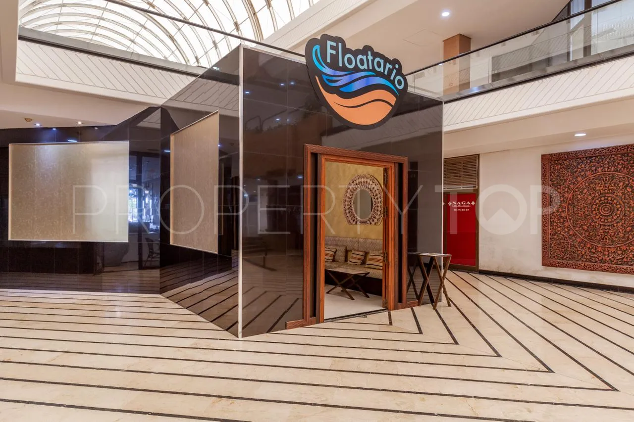 Se vende local comercial en Marbella - Puerto Banus