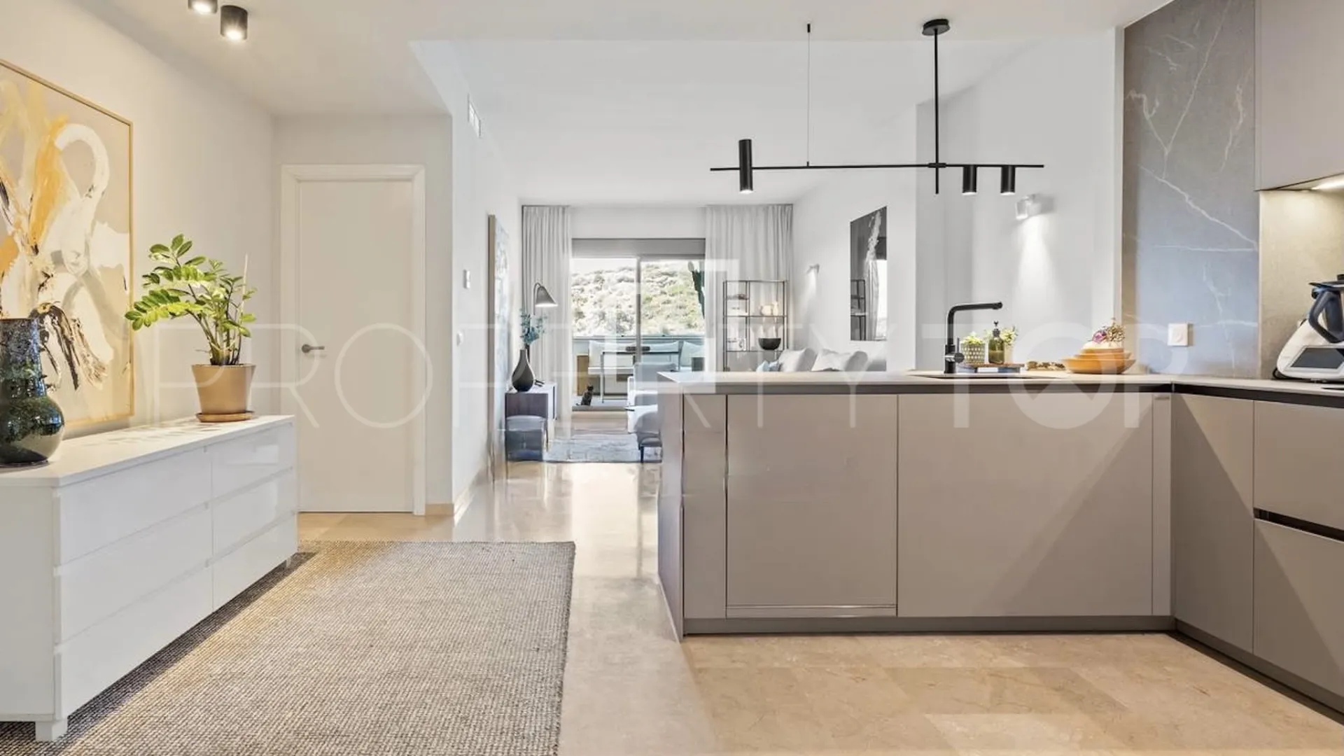 Buy Bahia de las Rocas ground floor apartment with 2 bedrooms