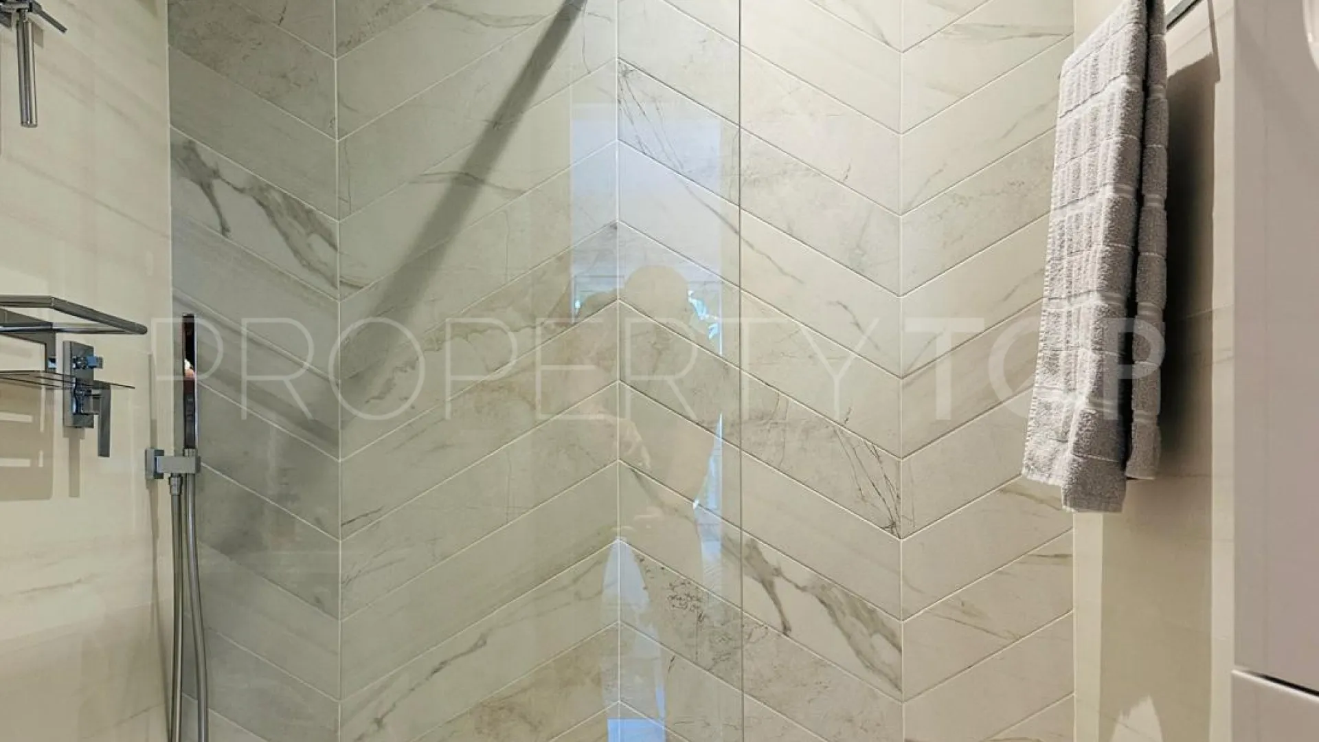 Apartamento planta baja a la venta en Emerald Greens
