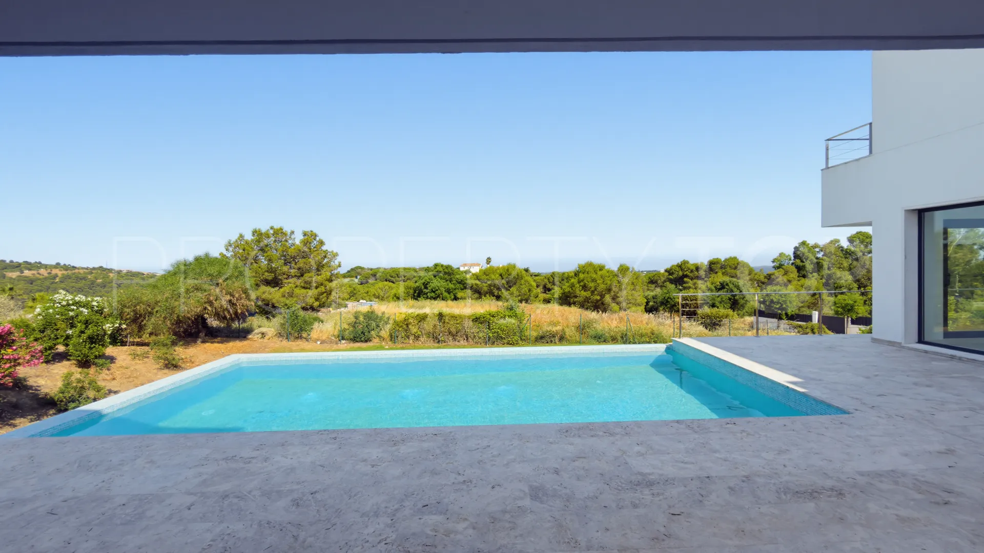 For sale 6 bedrooms villa in La Reserva