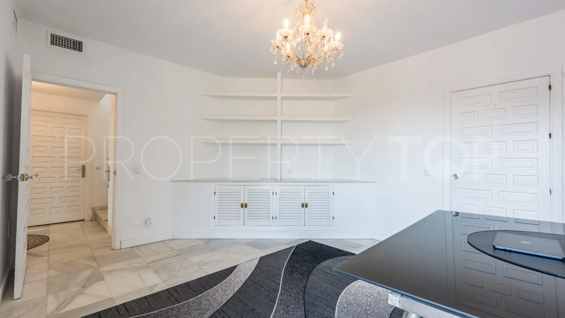 Villa en venta en Valderrama Golf
