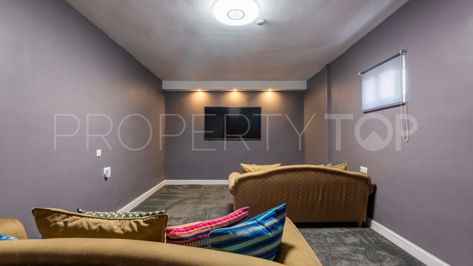Villa en venta en Valderrama Golf