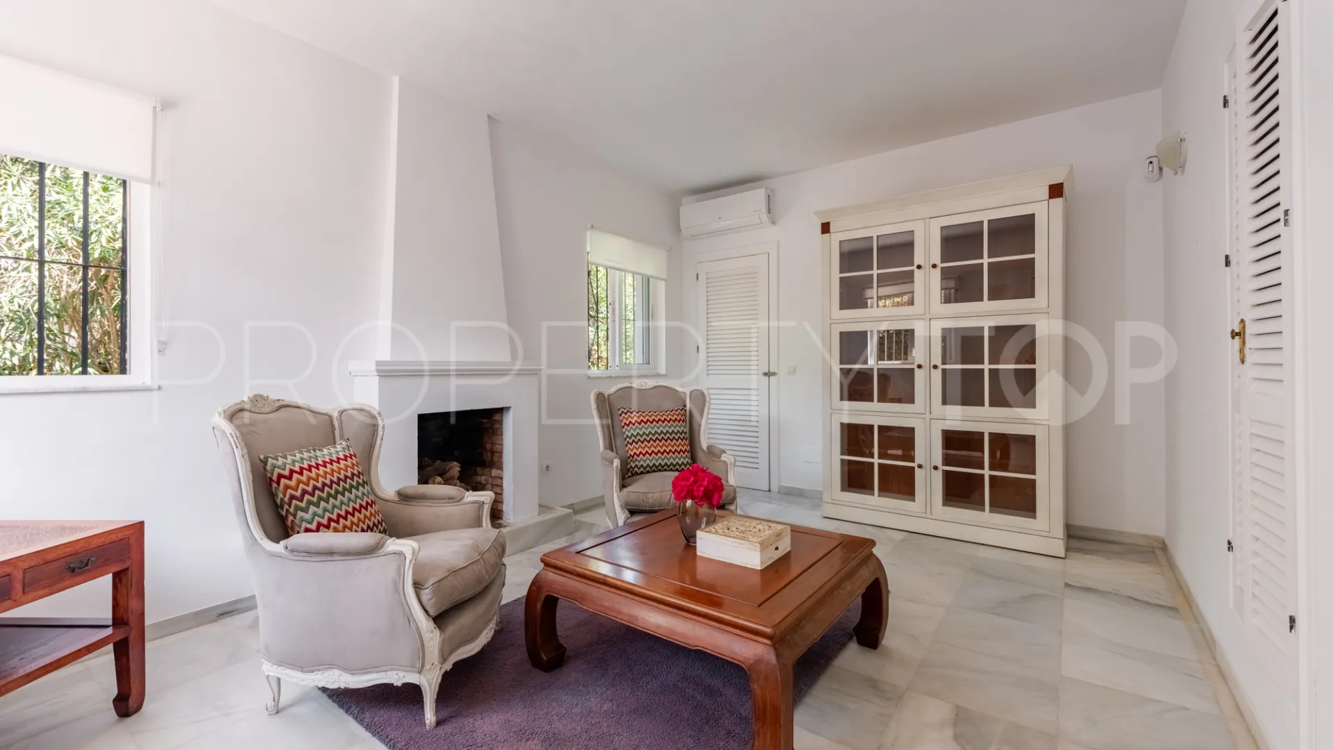 Villa en venta en Valderrama Golf