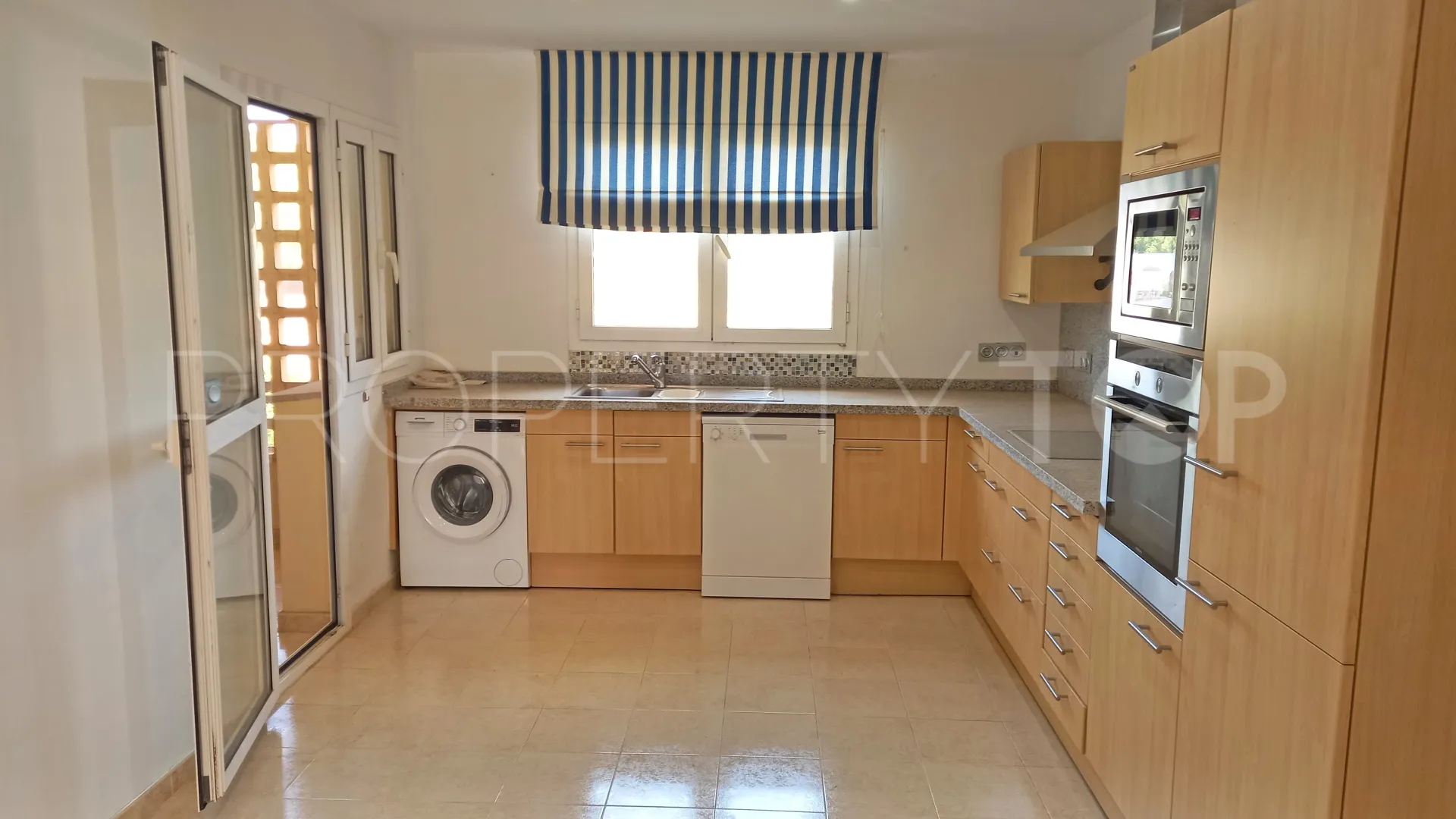 Apartamento a la venta en San Roque Club