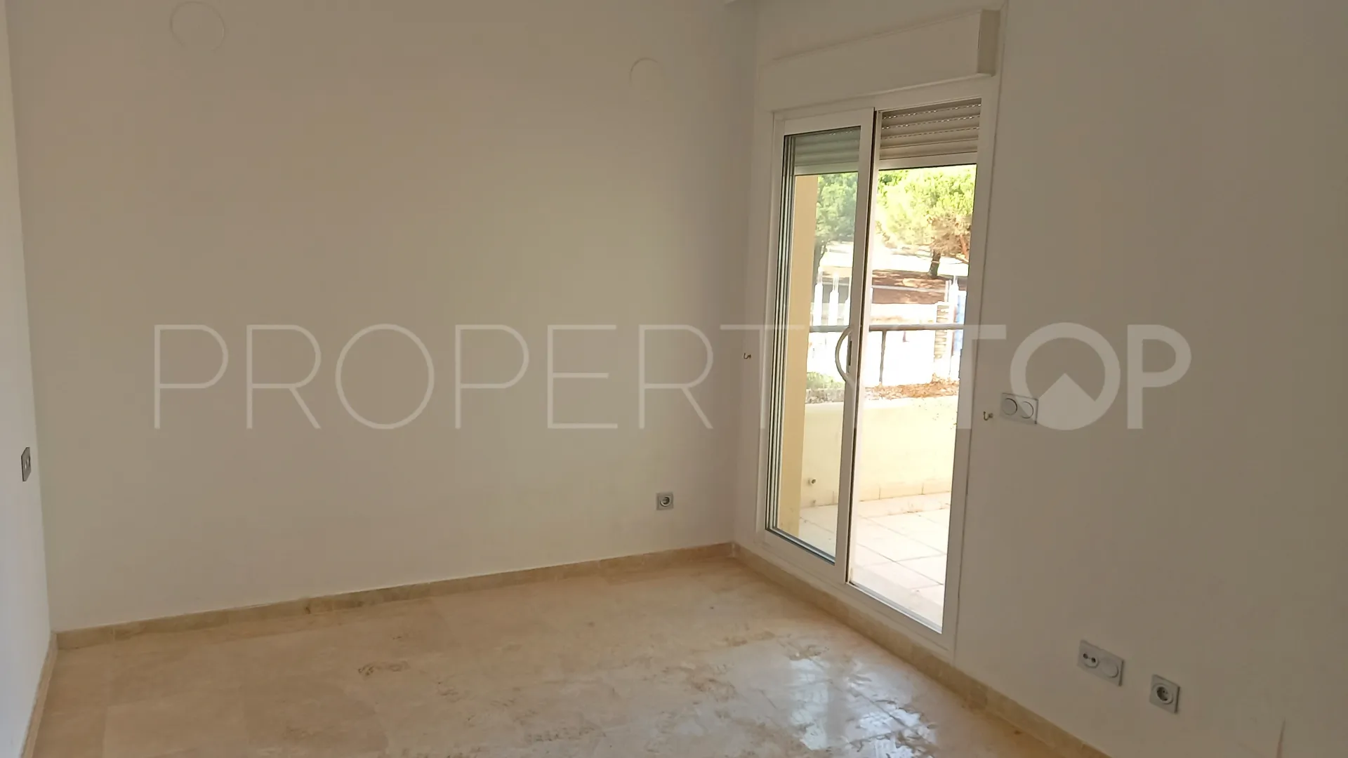 Apartamento a la venta en San Roque Club