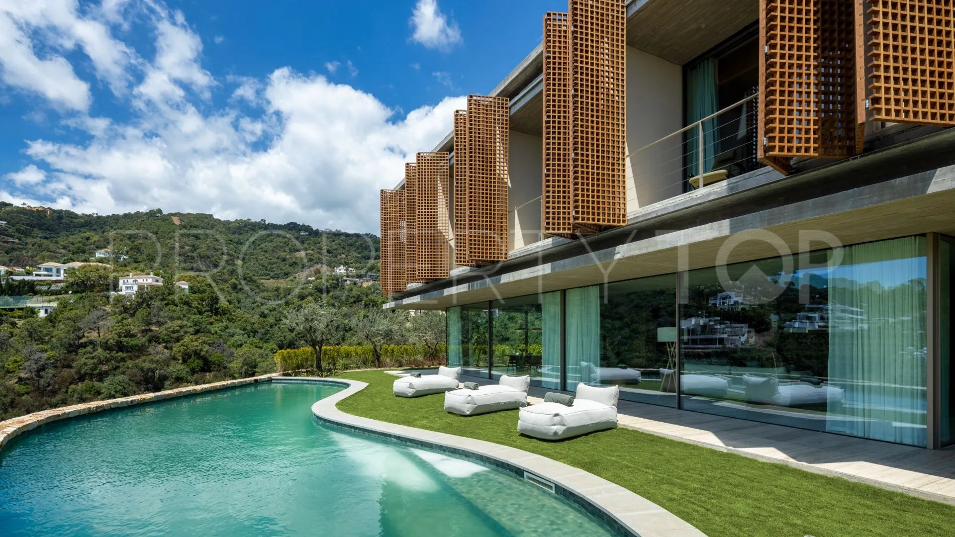 Villa en venta en El Madroñal