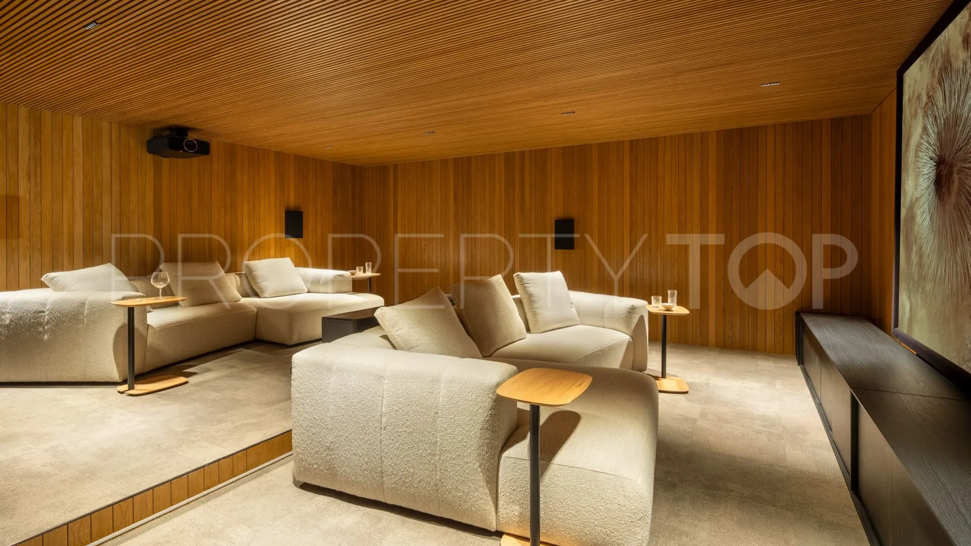 Villa en venta en El Madroñal