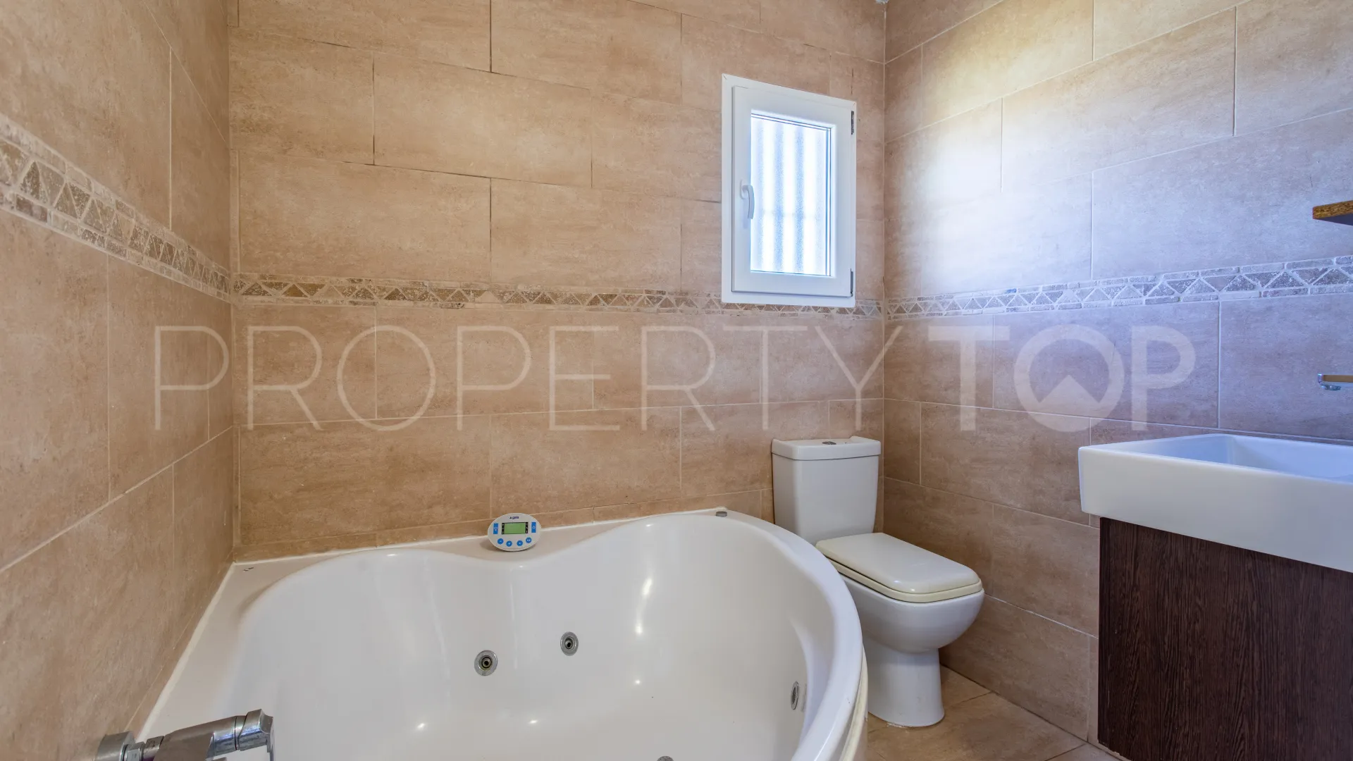 Chullera villa for sale