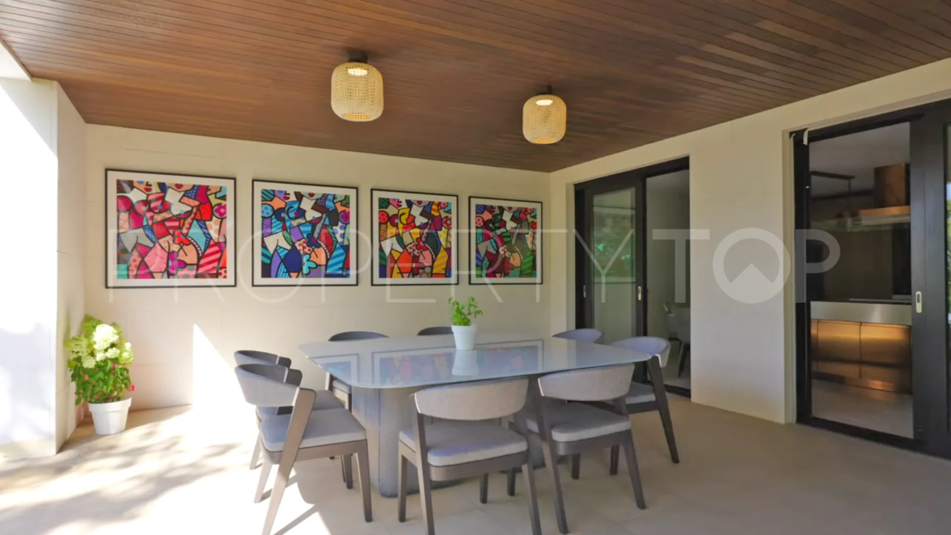 Hacienda de Valderrama triplex for sale