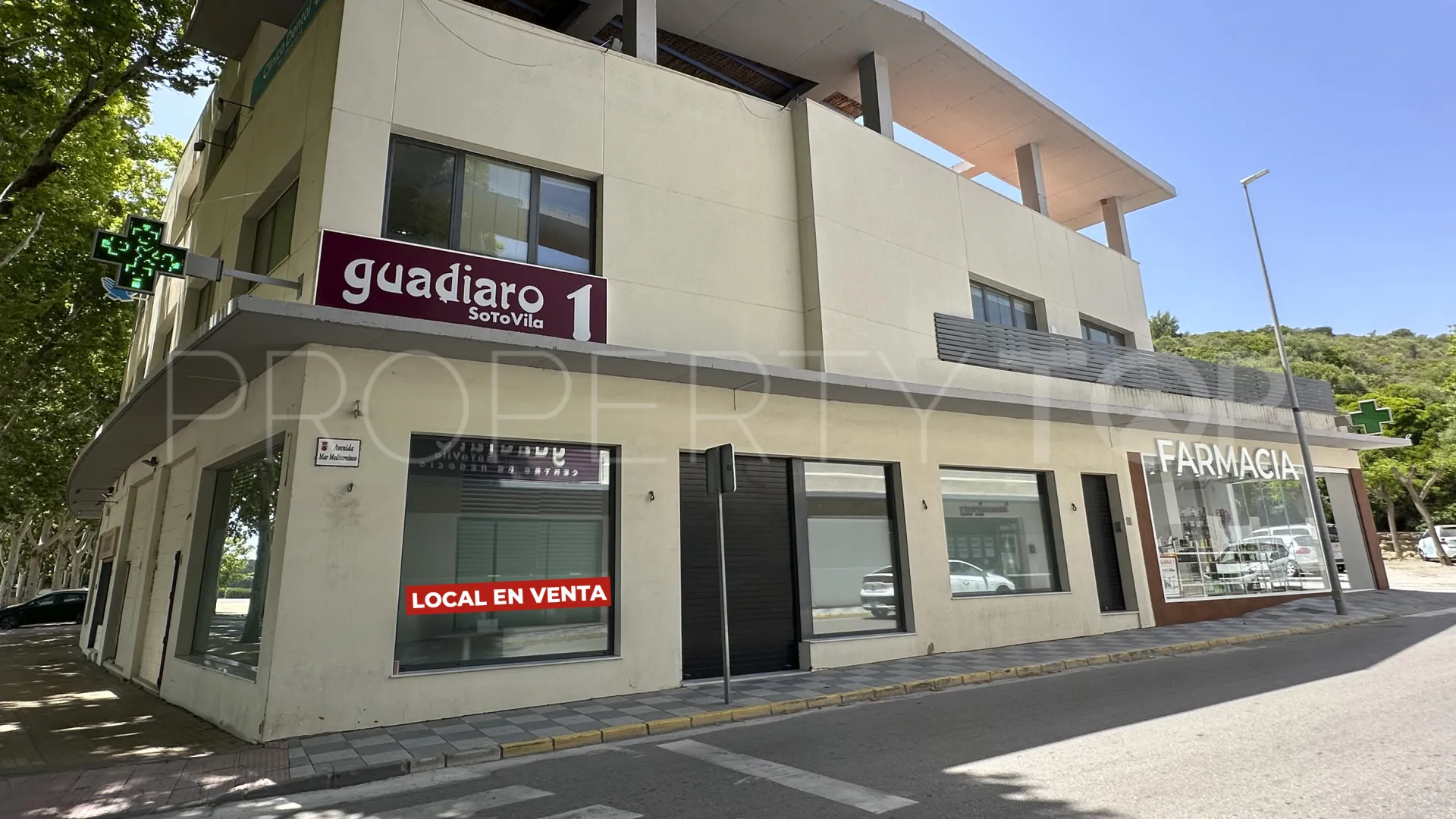 Commercial premises in Guadiaro for sale