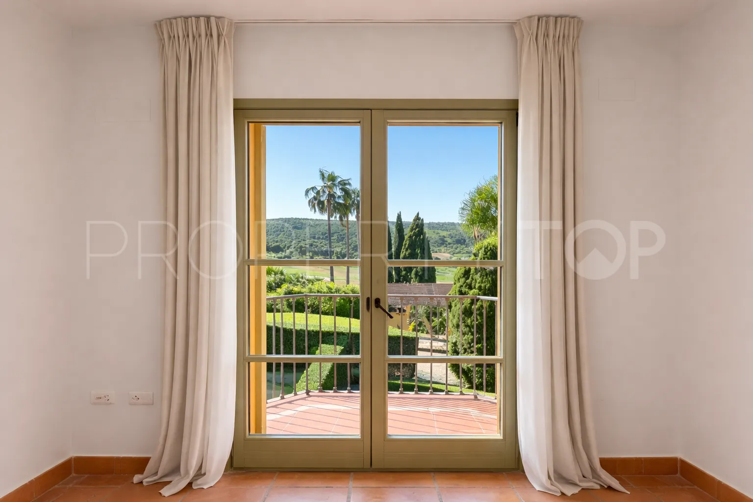 For sale town house in Los Carmenes de Almenara with 3 bedrooms