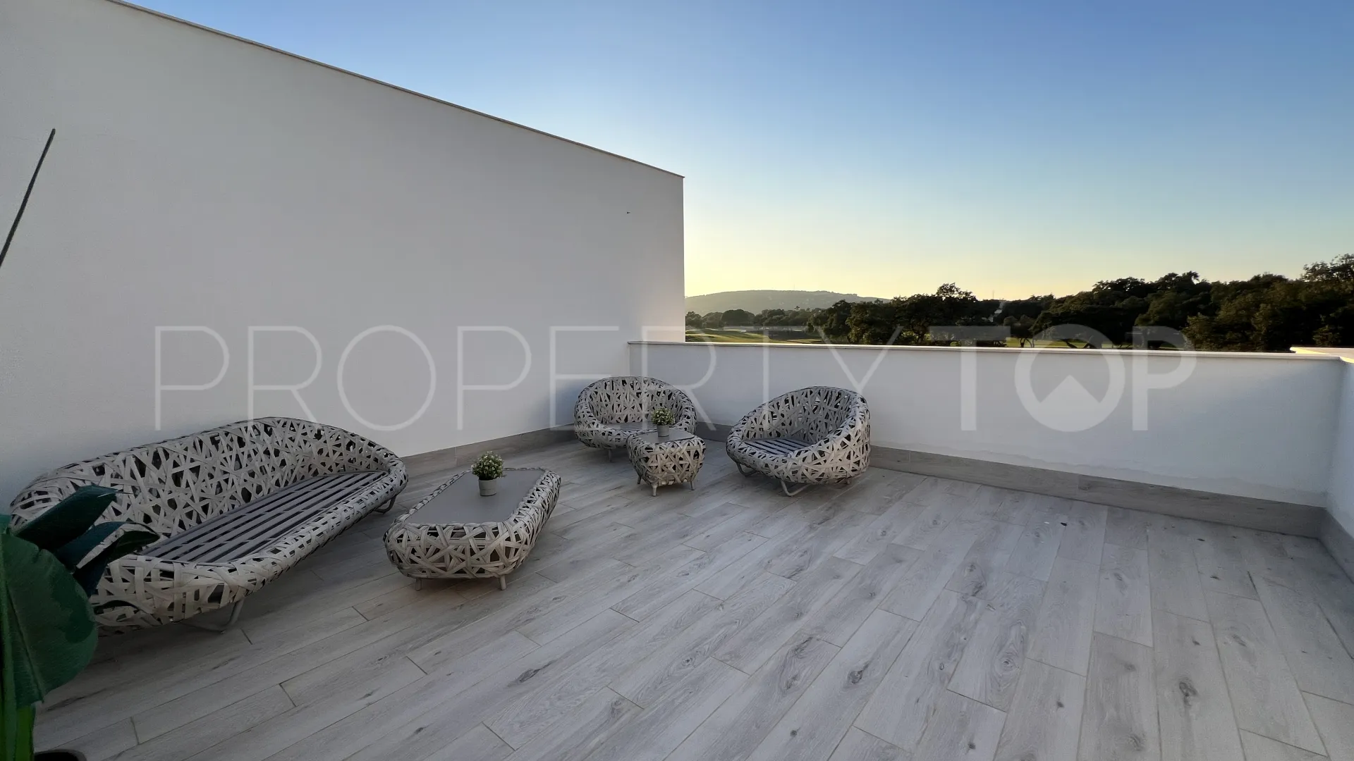 Town house for sale in San Roque Club