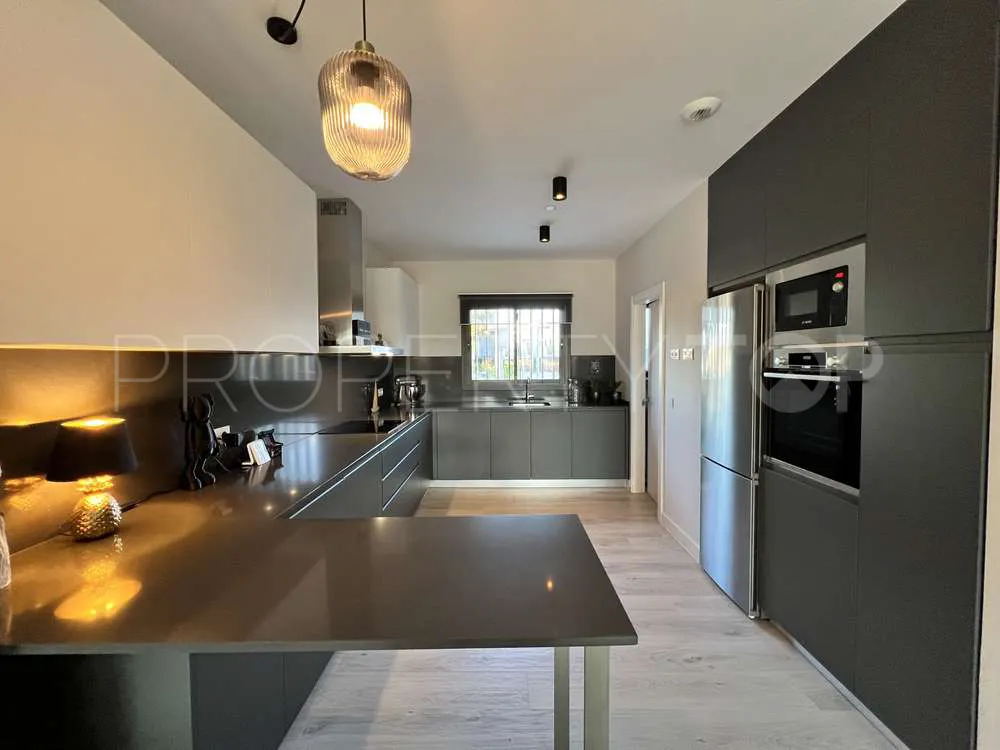 Town house for sale in San Roque Club