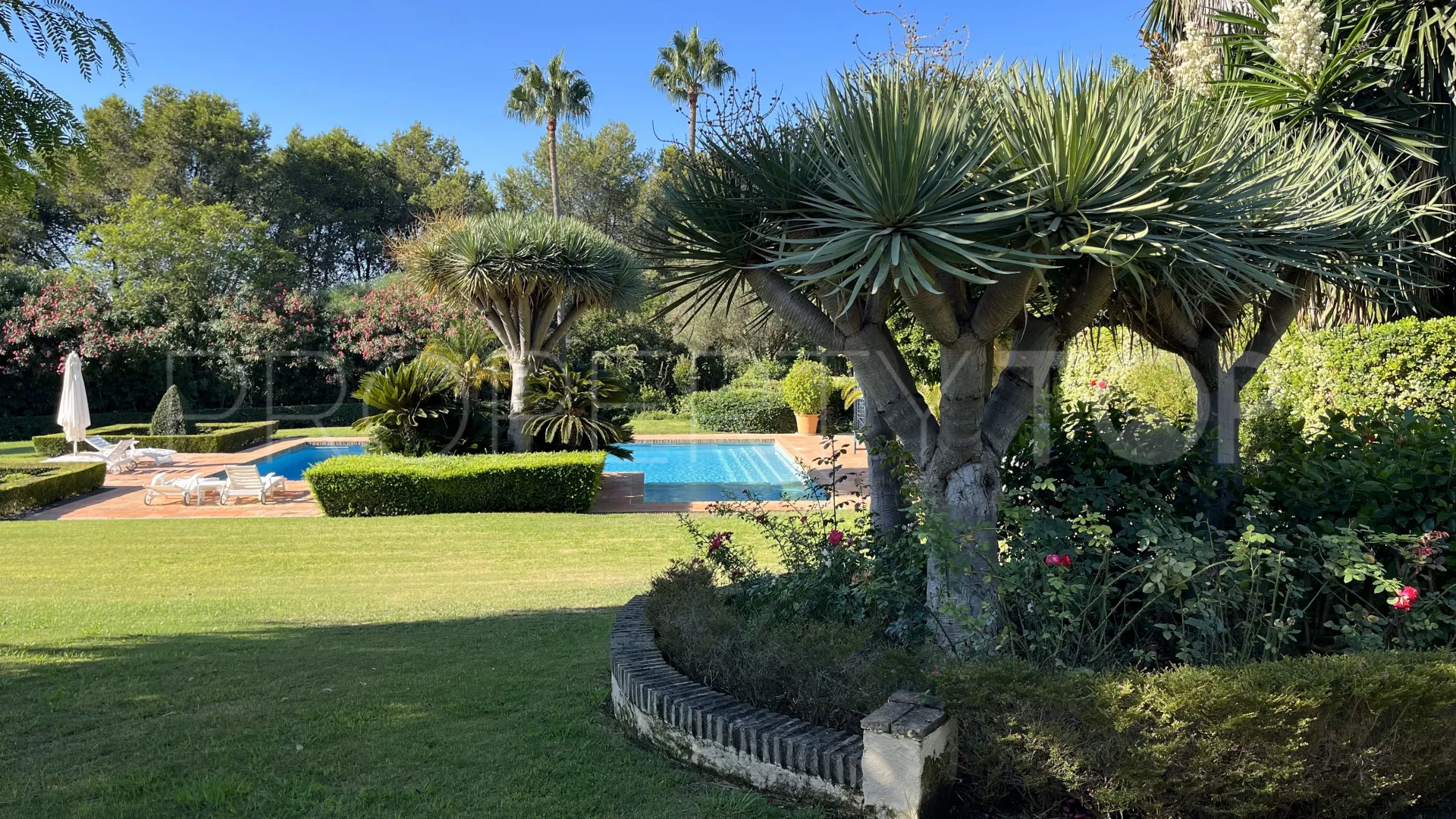 Buy Valderrama Golf villa