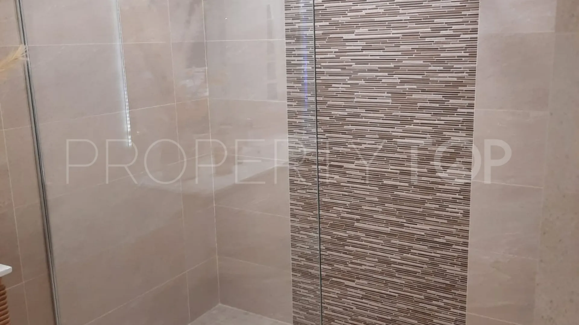 Villa de 3 dormitorios en venta en Chullera