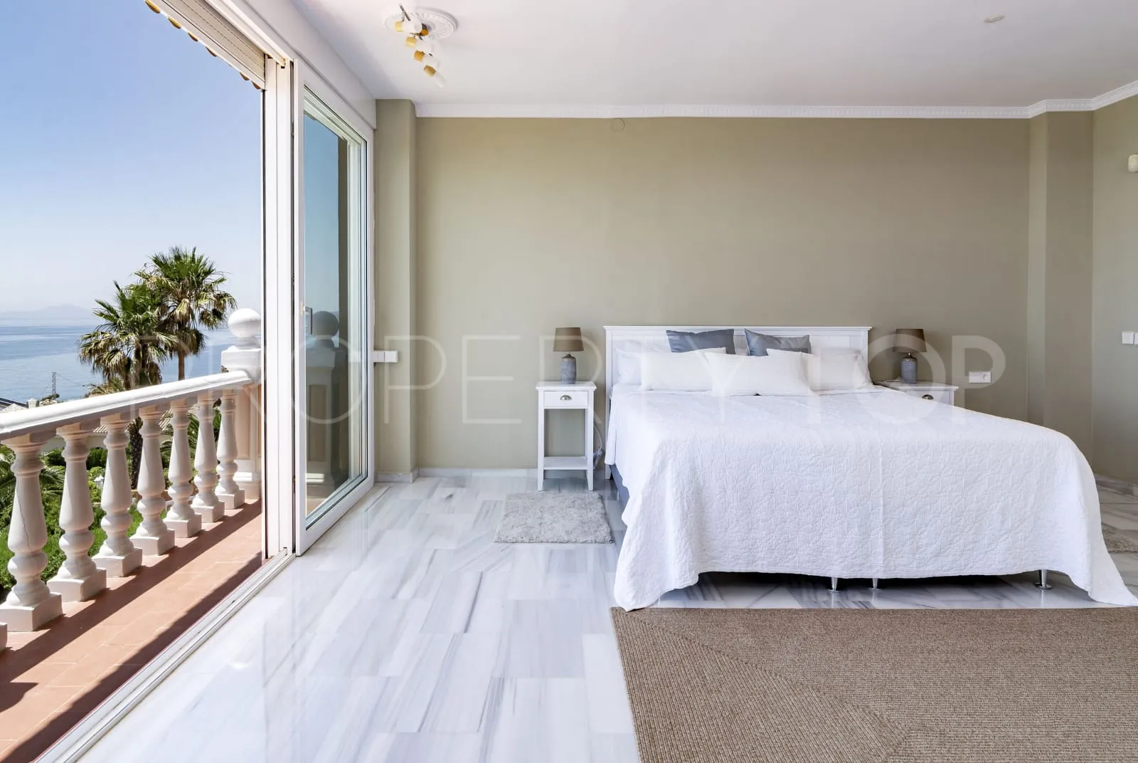 Villa de 3 dormitorios en venta en Chullera