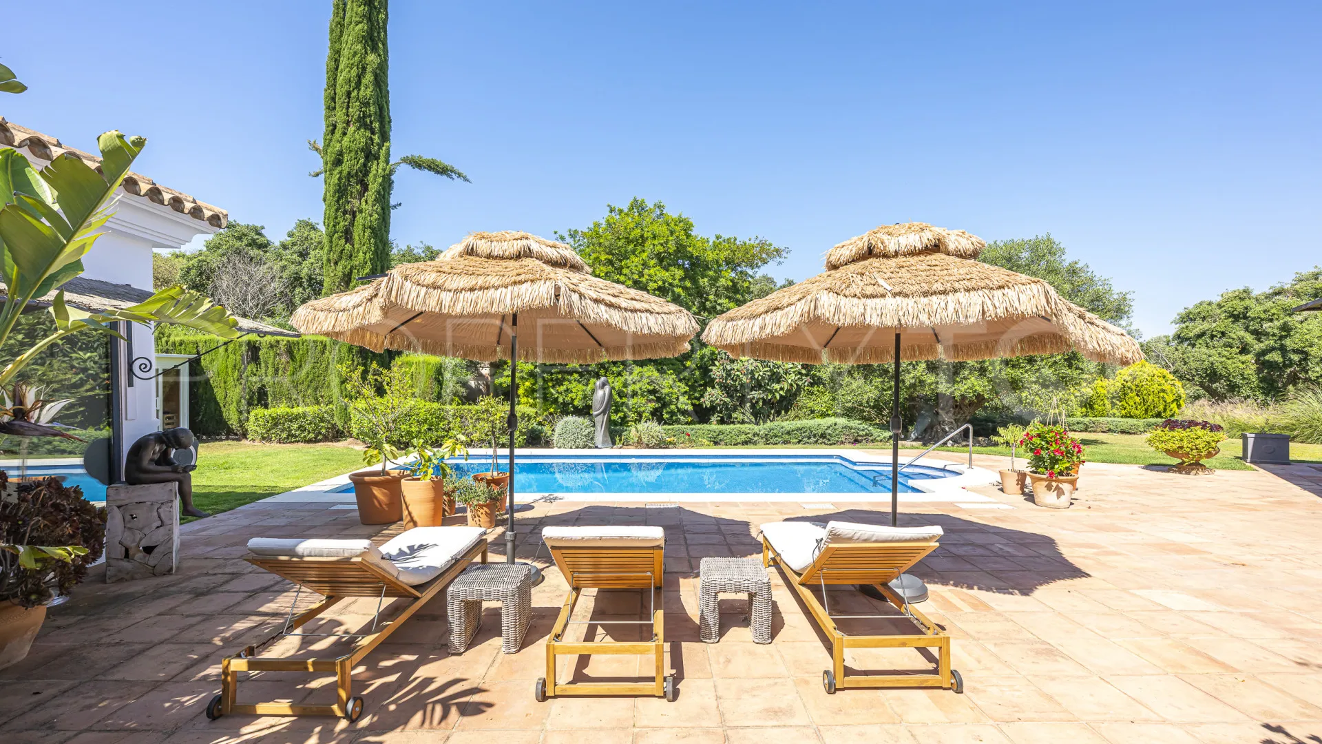 Villa a la venta con 6 dormitorios en Sotogrande Alto Central