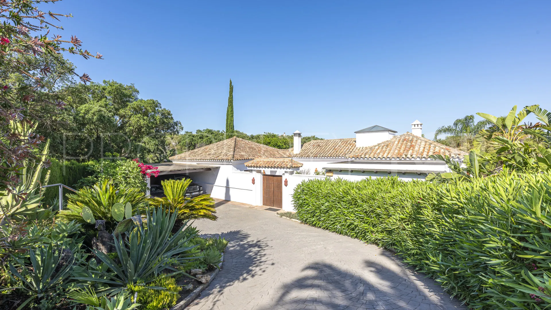 Villa a la venta con 6 dormitorios en Sotogrande Alto Central