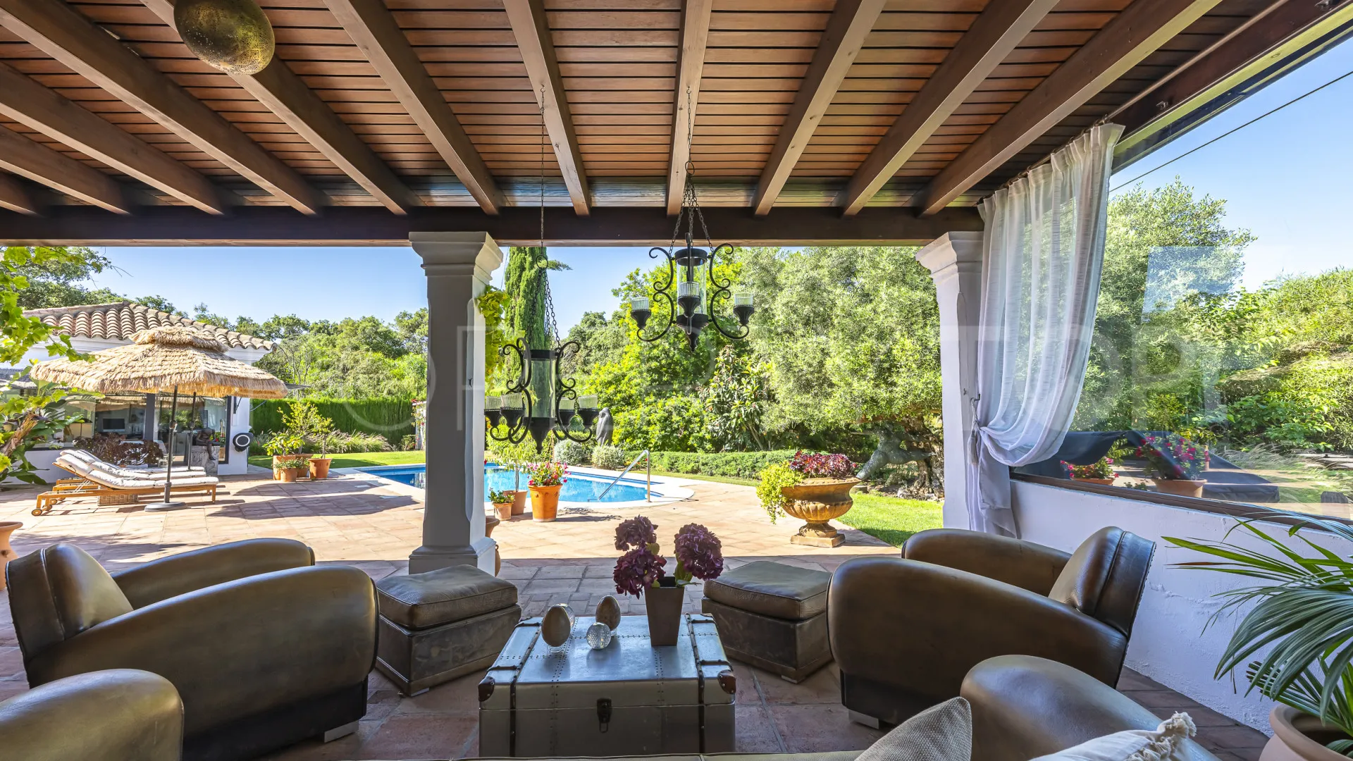 Villa a la venta con 6 dormitorios en Sotogrande Alto Central