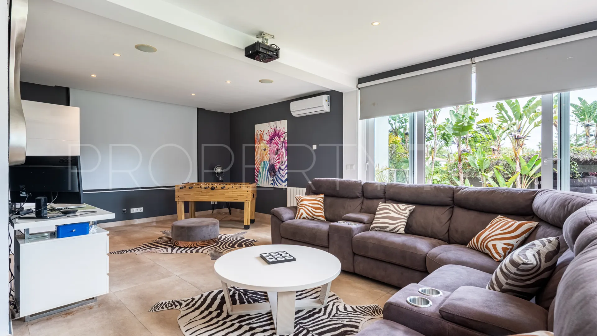 Comprar villa de 5 dormitorios en Sotogrande Costa Central
