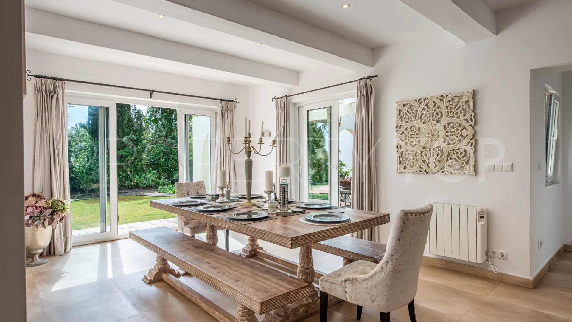Comprar villa de 5 dormitorios en Sotogrande Costa Central