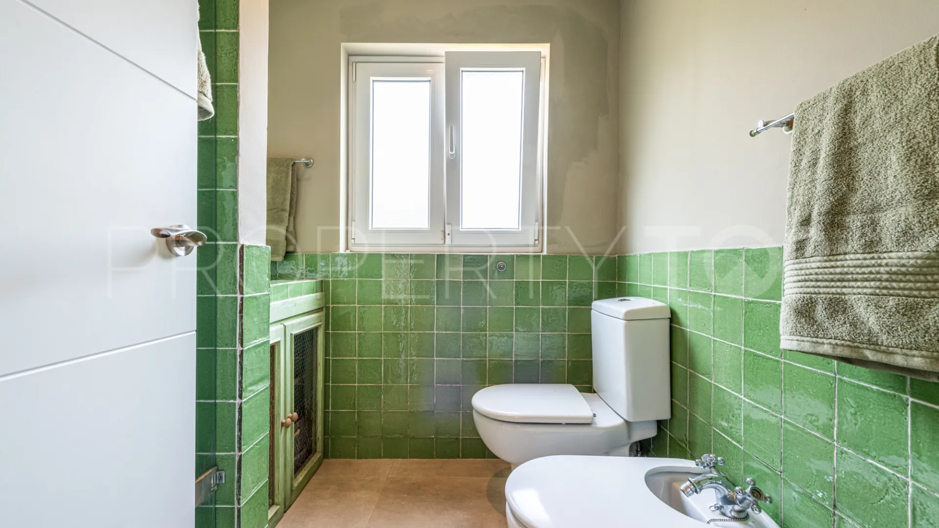 Comprar villa de 5 dormitorios en Sotogrande Costa Central