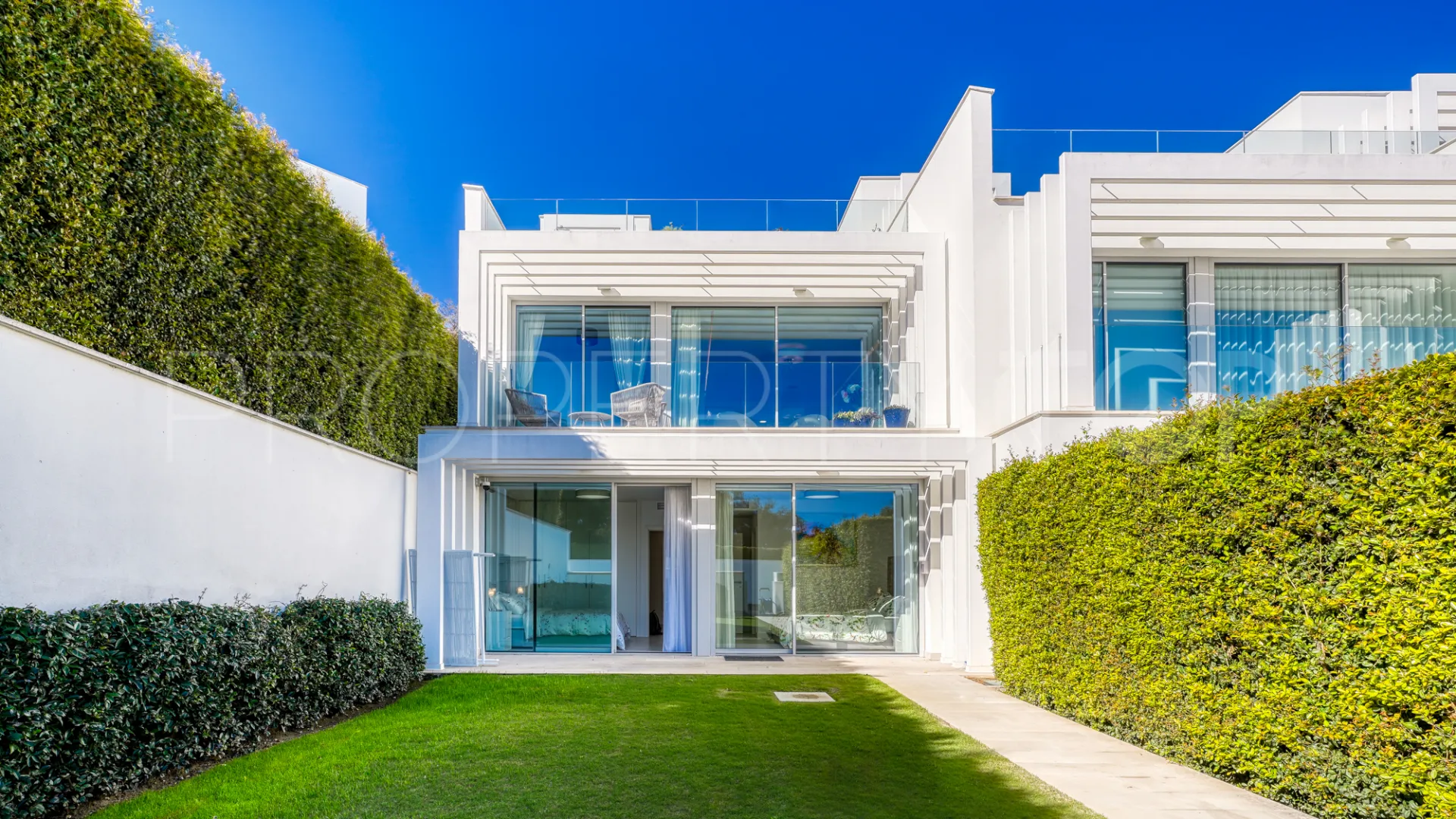 La Reserva 3 bedrooms town house for sale