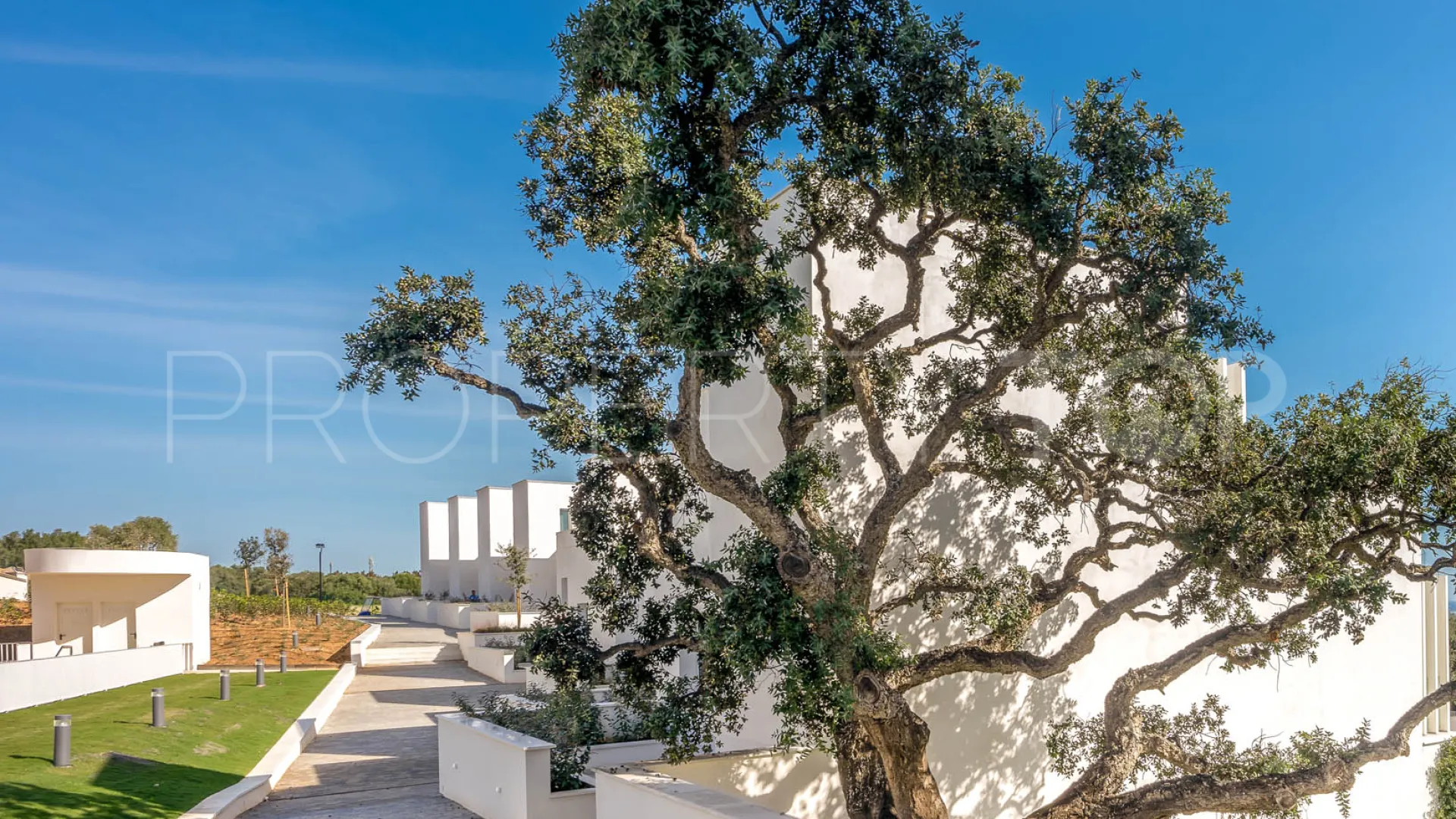 La Reserva 3 bedrooms town house for sale