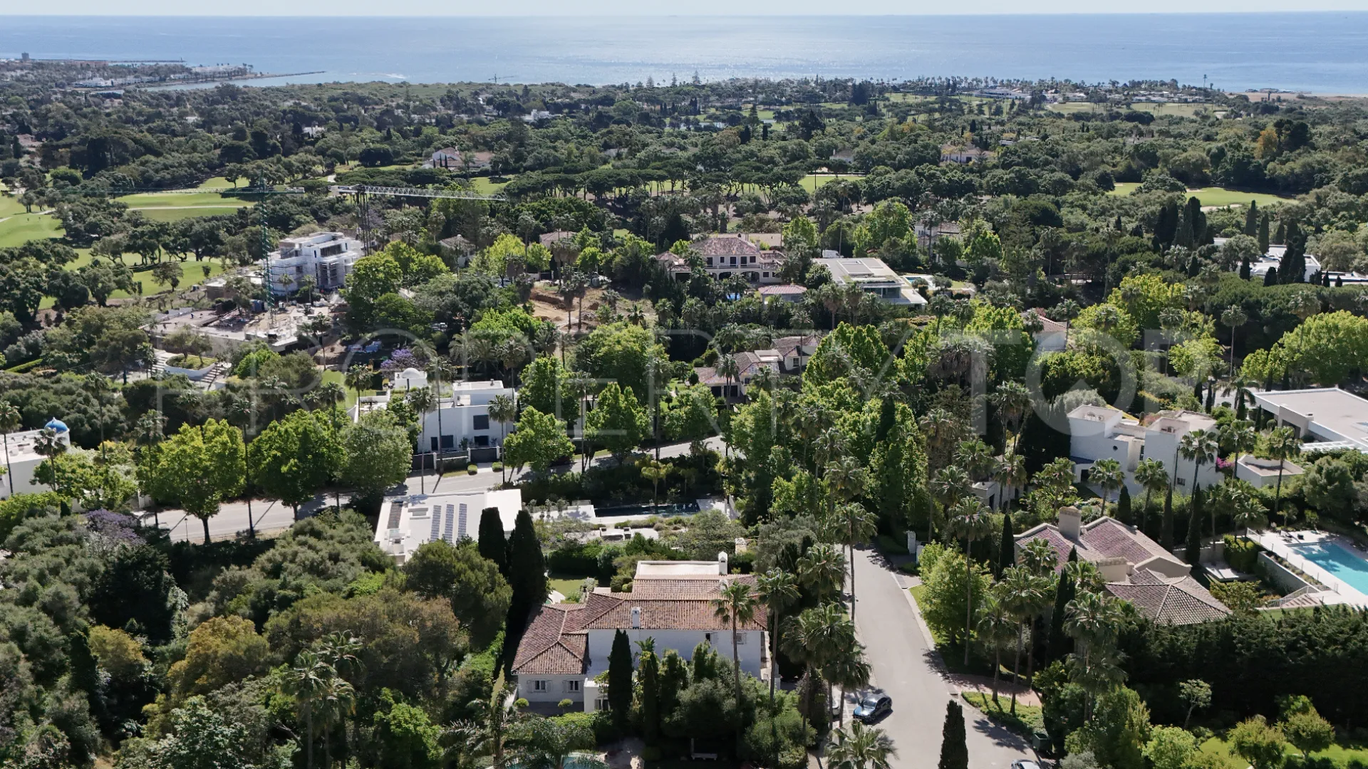 Villa for sale in Kings & Queens