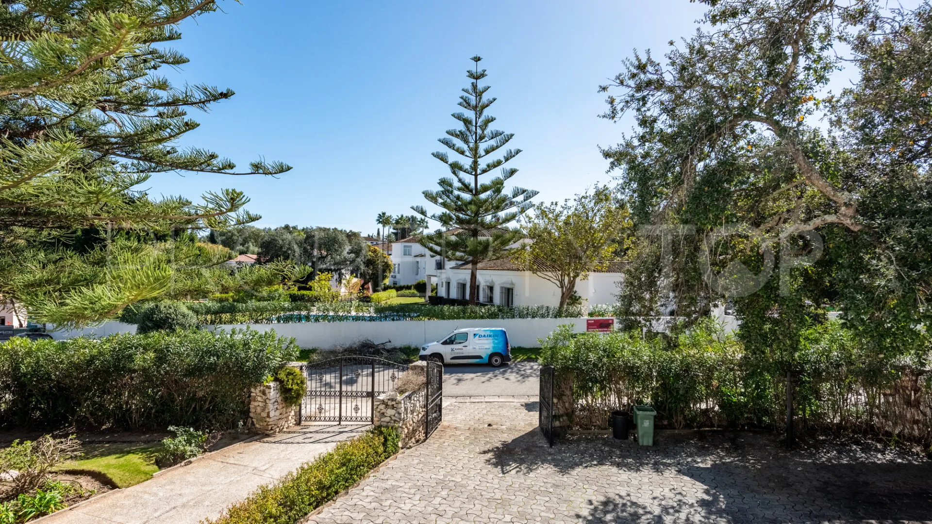 Villa in Sotogrande Costa for sale