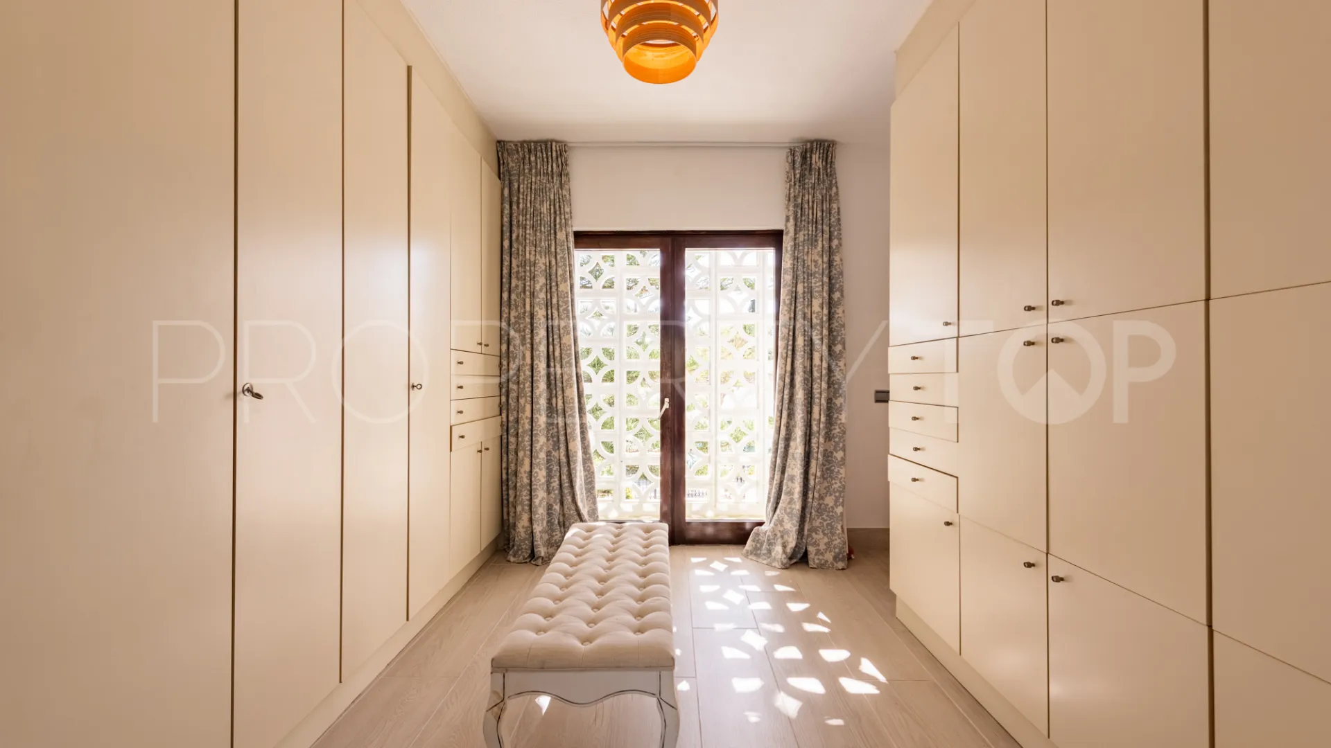 Villa in Sotogrande Costa for sale