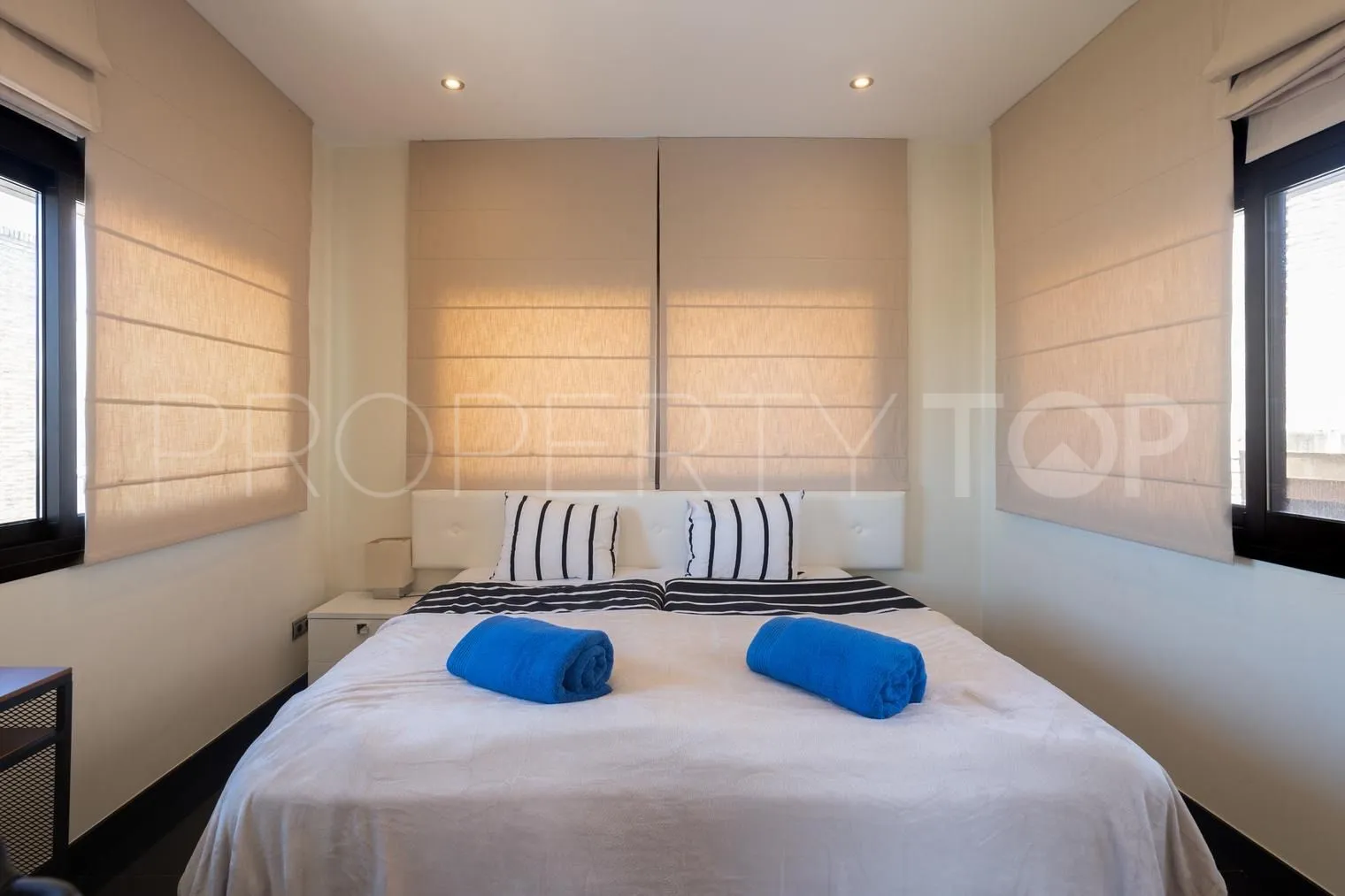 Penthouse for sale in Bahia de la Plata