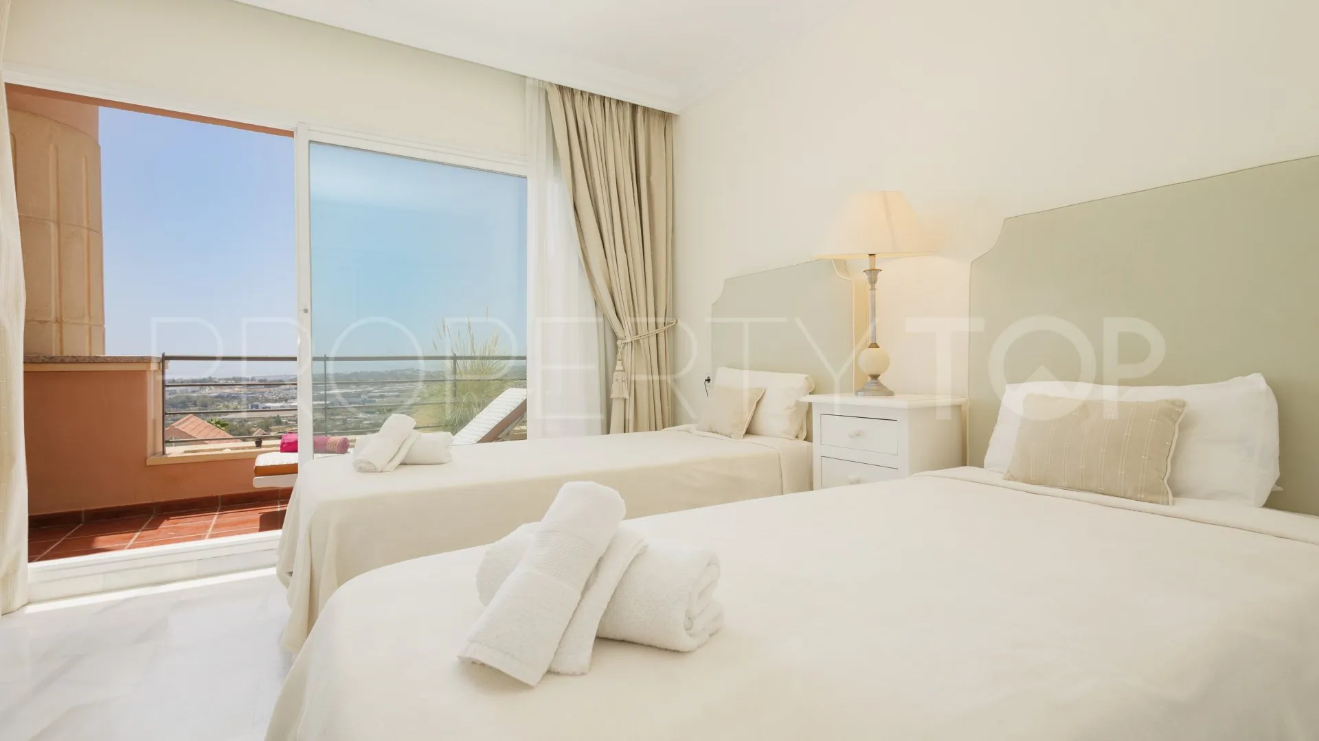 Magna Marbella, apartamento a la venta