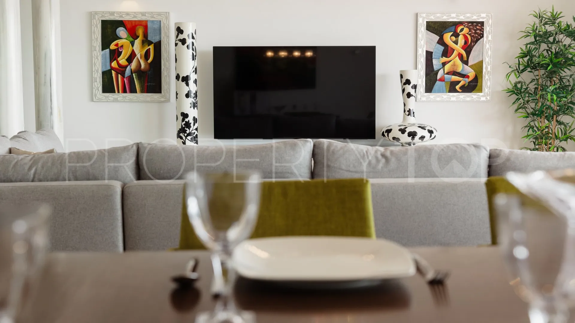 Magna Marbella, apartamento a la venta