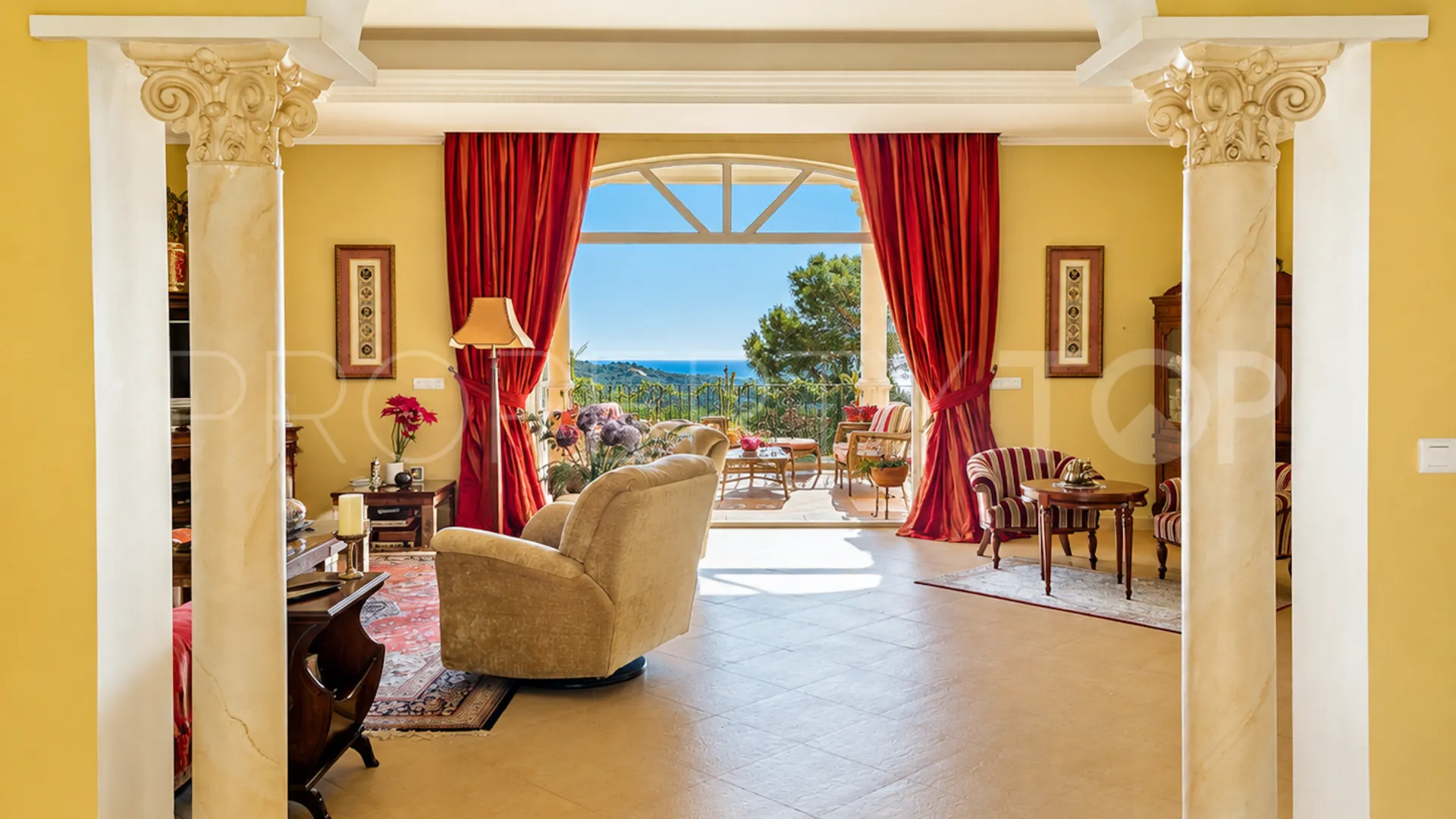 Se vende villa en Estepona