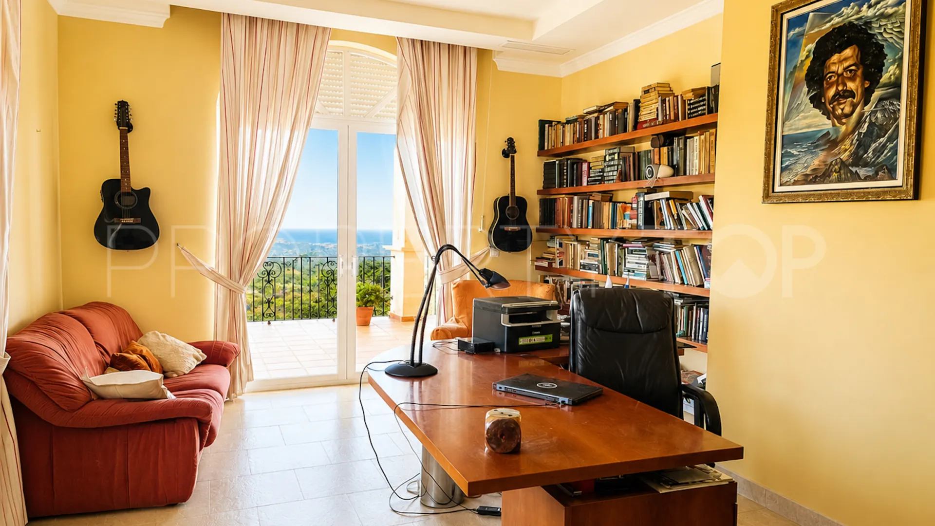 Se vende villa en Estepona