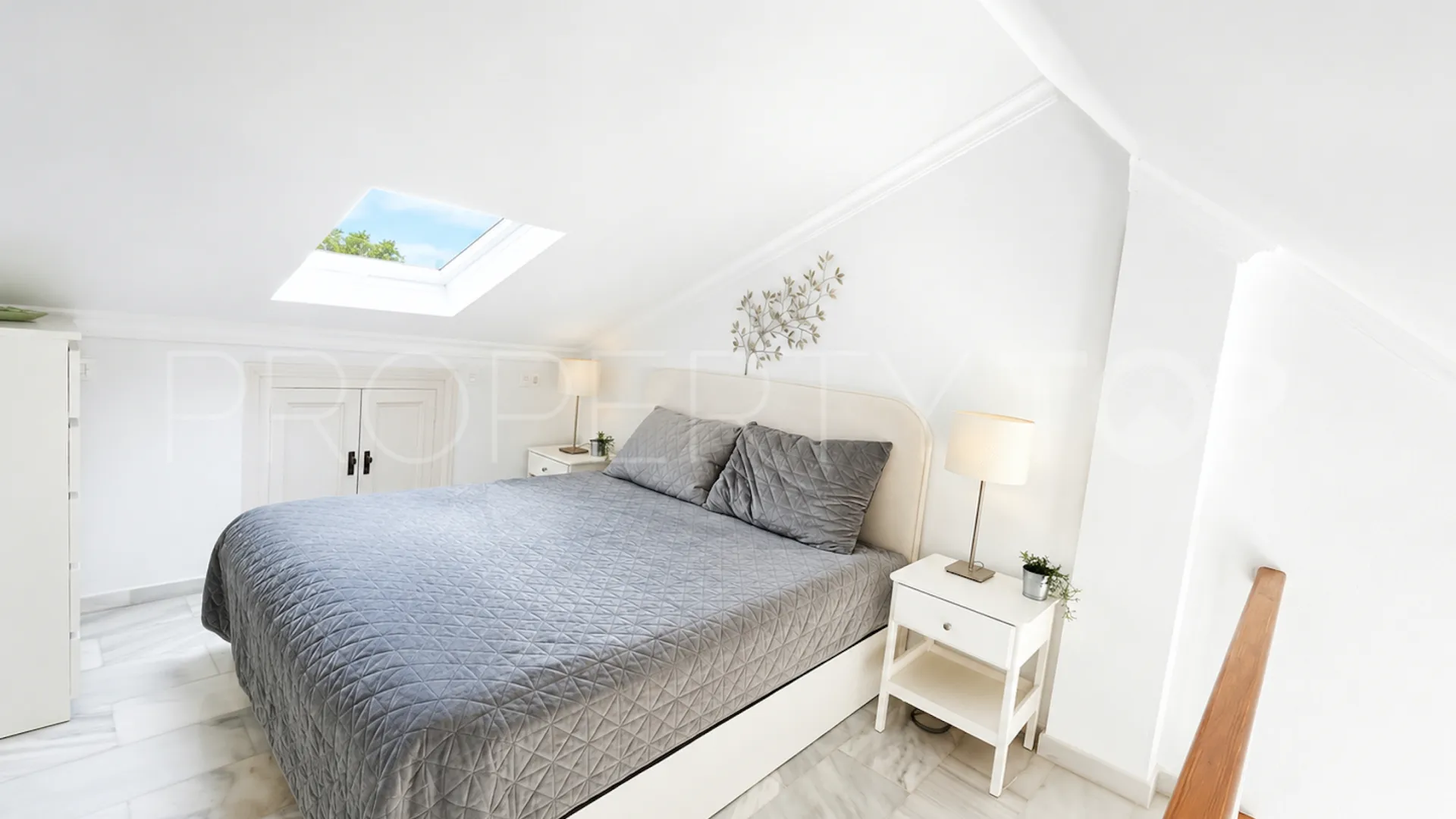 La Carolina, atico duplex con 2 dormitorios a la venta