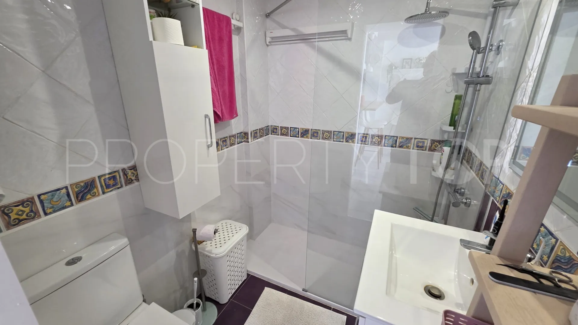 Apartment for sale in Sabinillas with 2 bedrooms