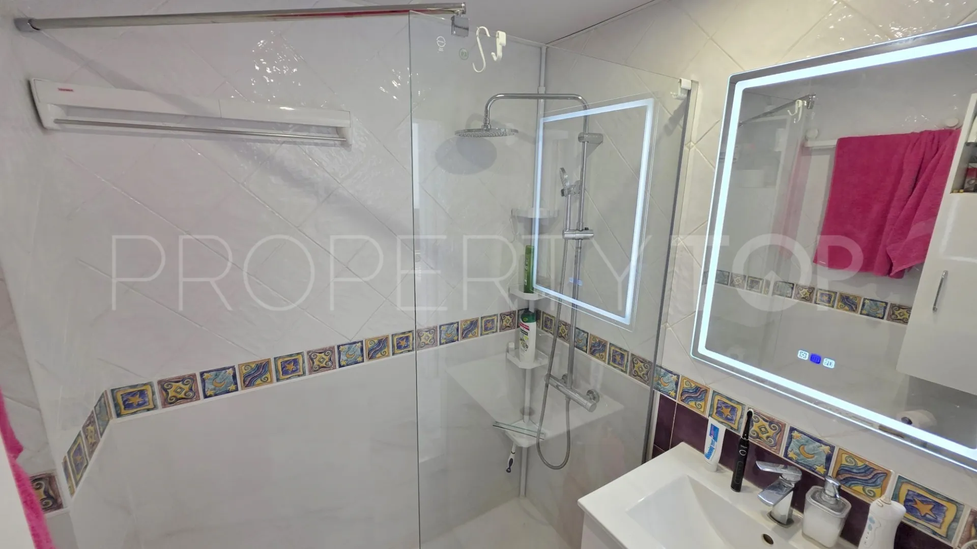 Apartment for sale in Sabinillas with 2 bedrooms
