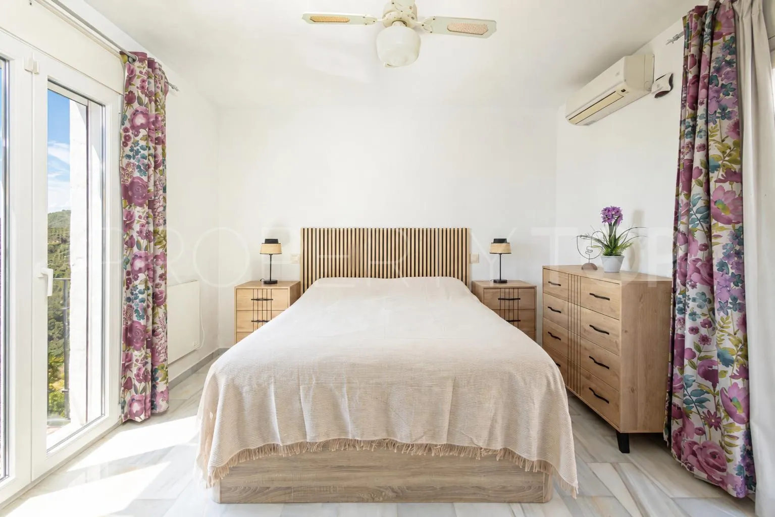 3 bedrooms villa for sale in Altos de Estepona