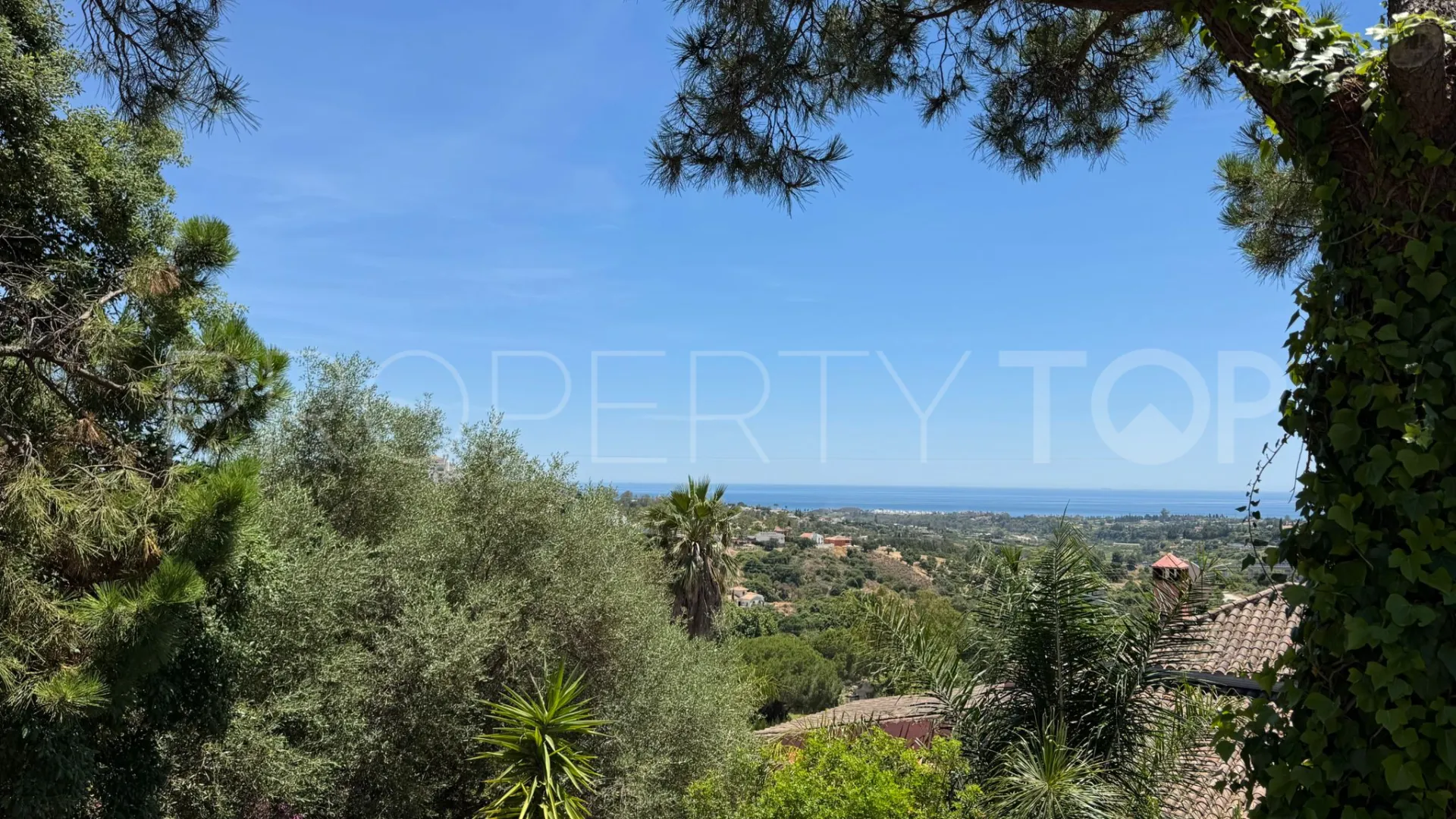 3 bedrooms villa for sale in Altos de Estepona