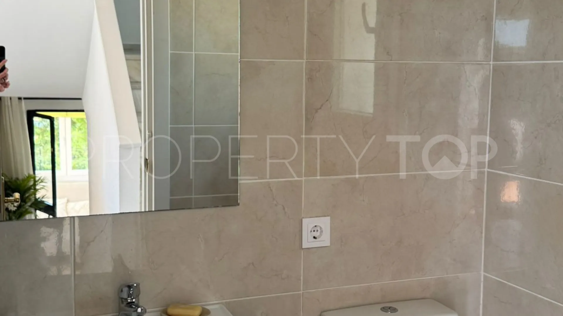 3 bedrooms villa for sale in Altos de Estepona