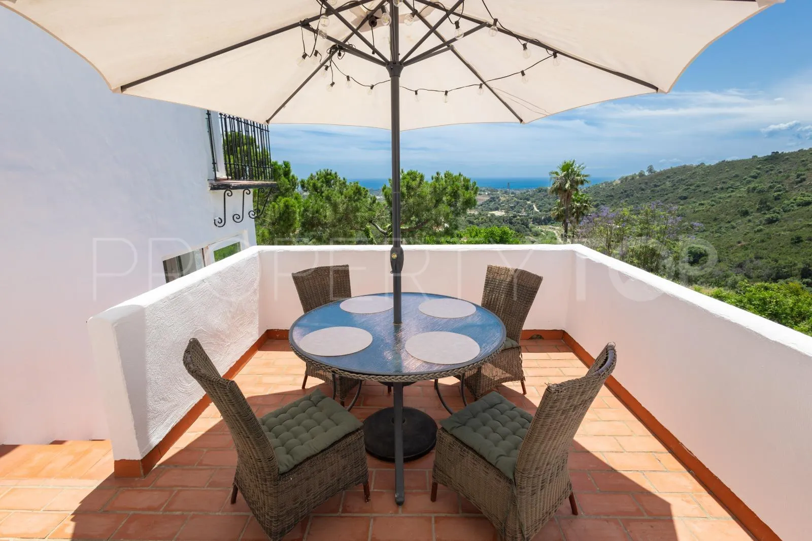 3 bedrooms villa for sale in Altos de Estepona