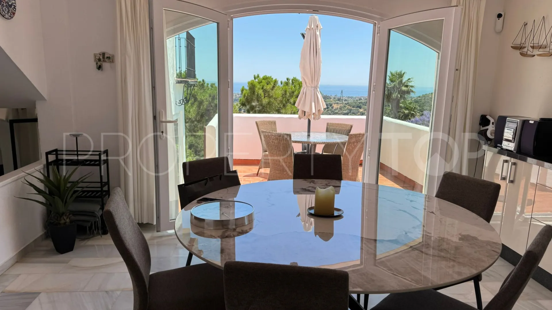 3 bedrooms villa for sale in Altos de Estepona